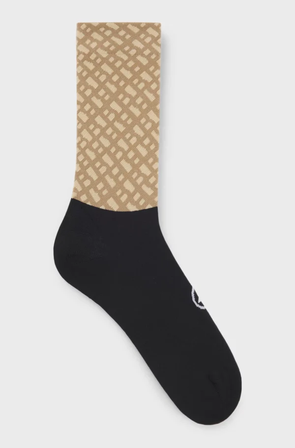 BOSS x ASSOS moisture-wicking cycling socks with seamless construction