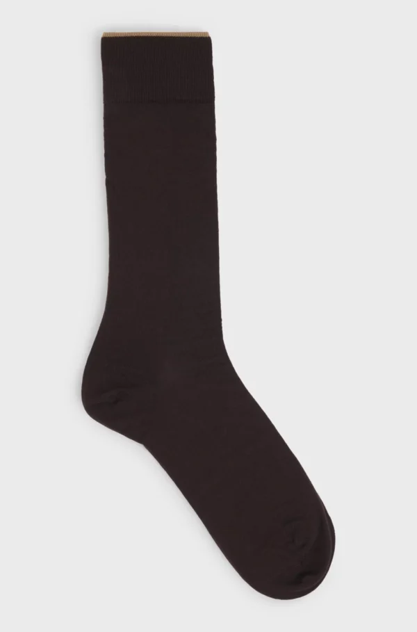 Regular-length socks in a cashmere blend